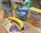 Une image de l'étape 1 de Tapioca au lait végétal, chocolat noir et banane.