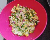 A picture of step 2 of Potato peas corn sandwich.