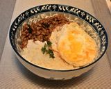 Foto langkah ke 6 dari resep Thai Chicken Basil with Fried Egg- Kao Pad Gaprao Gai Kai Dao.