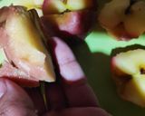 Foto del paso 4 de la receta: Torta húmeda de manzana