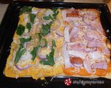 Φωτογραφία βήματος 24 της συνταγής “Carrot Pizza”, με gouda και κόκκινο κρεμμύδι
