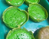 Foto langkah ke 3 dari resep 10. Martabak pandan mini ekonomis.