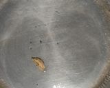 A picture of step 1 of Doodh Patti.