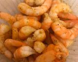 Foto del passaggio 1 della ricetta Involtini di cavolo cappuccio 🥬 con gamberetti 🍤 al curry