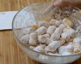 Foto langkah ke 2 dari resep Bola Ubi Brown Sugar.