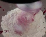 Foto langkah ke 2 dari resep Salt Bread (Buah Naga).