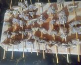 A picture of step 4 of Lemon-oregano grilled beef.