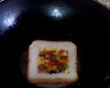 A picture of step 6 of Omellete stuff bread.