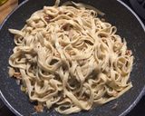 Foto del paso 6 de la receta: Fettuccine con Salvia y gorgonzola