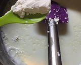 A picture of step 4 of Creamy Turkish Basbousa Cake.