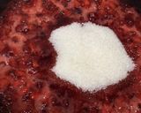Foto langkah ke 3 dari resep Strawberry Jam.