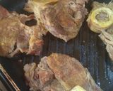 Foto del paso 5 de la receta: Ossobuco al ajillo de verdeos en colchón de verduras
