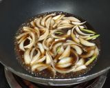 รูปขั้นตอนการทำที่ 3 ของ ข้าวหน้าไก่และไข่แบบญี่ปุ่น (Oyakodon)