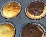 Foto del paso 4 de la receta: Muffins de naranja con cobertura de chocolate