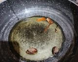 A picture of step 2 of Hara choliya pulao.