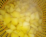A picture of step 4 of Rice, Irish n stew.
