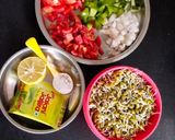प्रोटीन से भरपूर अंकुरित साबुत मूंग सलाद (Sprout whole moong salad Recipe In Hindi) रेसिपी चरण 3 फोटो