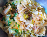 Foto del paso 9 de la receta: Tortilla de patatas con pulpo, cebolla y pimiento verde
