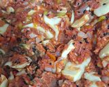 صورة لخطوة 2 من وصفة صلصة البيتزا🍕