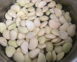 Hình bước làm 1 của món Chè Vải Đậu Ngự