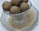 डिंक उडीद लाडू (dink urid laddu recipe in marathi) रेसिपी स्टेप 6 फोटो 