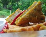 गरमागरम ब्रेड पकोडा (ब्रेड सॅन्डविच) (bread pakoda sandwich recipe in marathi) रेसिपी स्टेप 4 फोटो 
