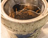 A picture of step 1 of Oolong tea, brewed right 🫖⏳.