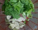 Foto langkah ke 1 dari resep Seblak kuah praktis.