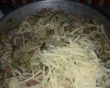 Foto del paso 4 de la receta: Spaghetti con salsa de almejas machas y repollitos de Bruselas
