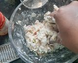 A picture of step 2 of Potato Pizza.
