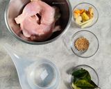 Foto langkah ke 1 dari resep Ayam Goreng Kremes.