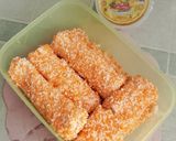 Foto langkah ke 3 dari resep Roti Gulung Sosis.