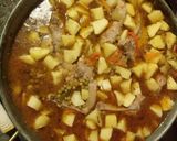 Foto del paso 3 de la receta: Chuletas de cerdo y papas en el disco
