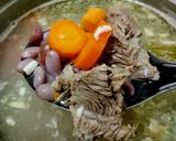 Foto langkah ke 5 dari resep Sup Iga Kacang Merah.