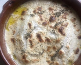 Foto del paso 7 de la receta: Pescado asado,con costra de nata ligera, limón 🍋 y especias