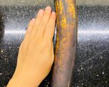 Hình bước làm 1 của món Món tráng miệng ngon dễ làm: chuối áp chảo với quế bơ đường