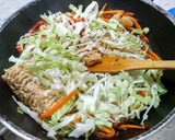 Foto del paso 9 de la receta: Fideos ramen con pollo y verdura {receta express}🍜