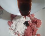 A picture of step 2 of Vegetable Beef Steak.