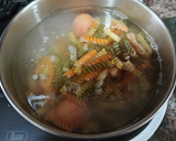 Foto del paso 2 de la receta: Ensalada de pasta de colores y atún