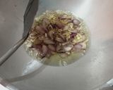 Foto langkah ke 2 dari resep Nasi Goreng Kecap.