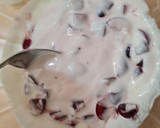 Foto del paso 3 de la receta: Helado saludable de cereza con base de yogur 🍒 2 ingredientes