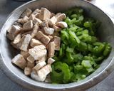 Foto langkah ke 1 dari resep Tumis Pare + Tempe.