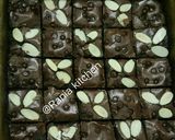 Foto langkah ke 5 dari resep Brownies fudgy shiny sekat.