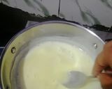 A picture of step 6 of Kesher badam milk.