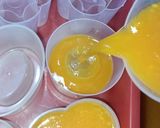 Foto langkah ke 3 dari resep Puding Mangga Fla susu.