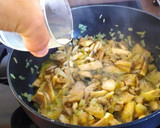 Foto del paso 3 de la receta: Risotto de setas