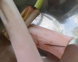 Foto langkah ke 1 dari resep Sayur Asem Lompong Talas.