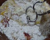 Foto langkah ke 4 dari resep Cheddar & Paprika Soft Sourdough Bread.