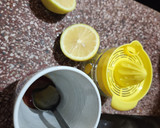 Foto del paso 1 de la receta: Infusión de miel con limón