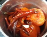 A picture of step 2 of Momos Schezwan Chutney.
